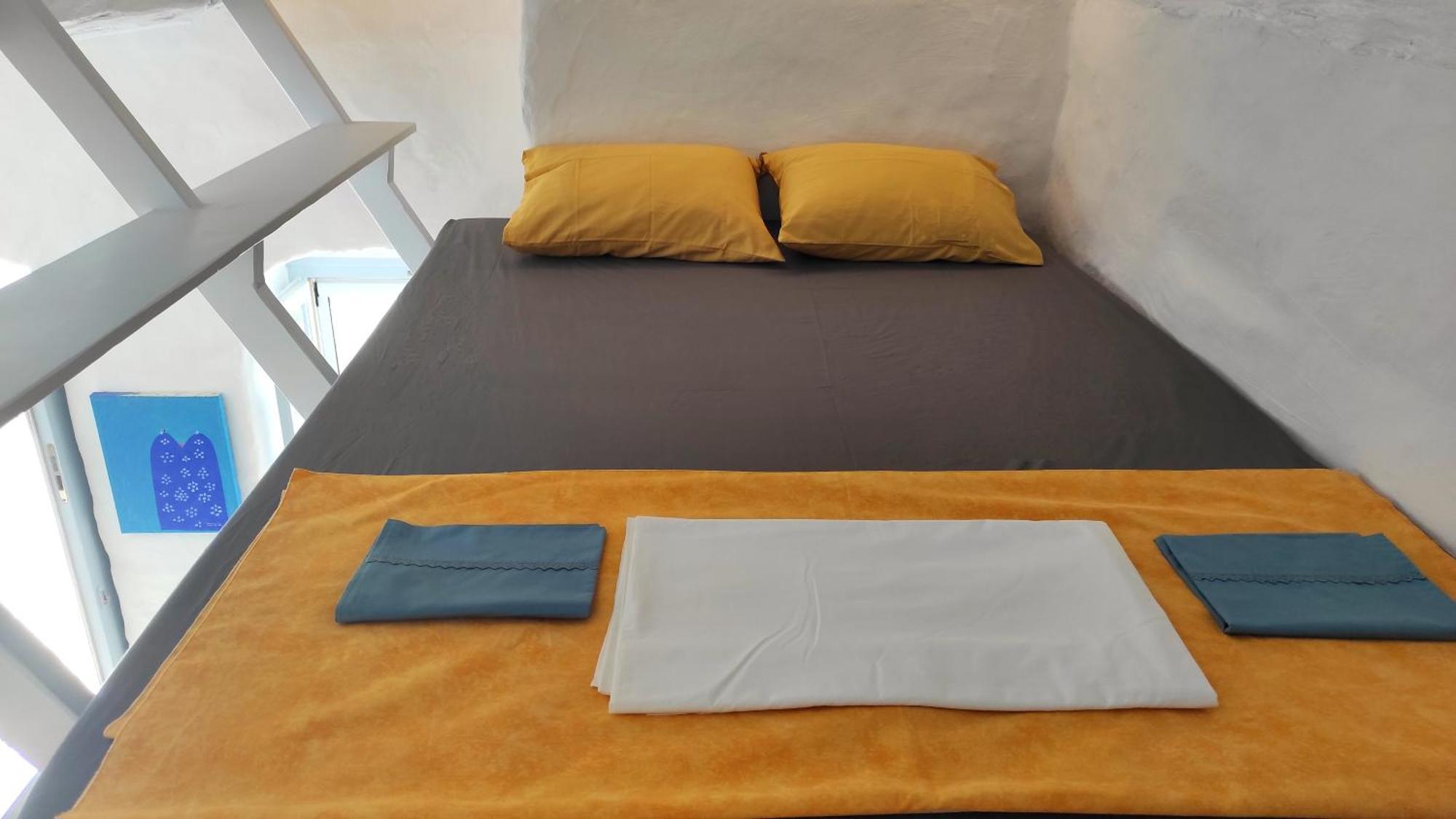 Hidden Gem - Sifnos, Kastro. Apartment Kastron  ภายนอก รูปภาพ