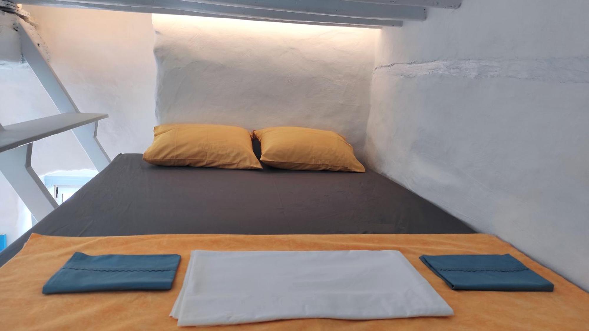 Hidden Gem - Sifnos, Kastro. Apartment Kastron  ภายนอก รูปภาพ