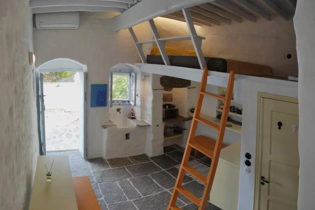 Hidden Gem - Sifnos, Kastro. Apartment Kastron  ภายนอก รูปภาพ